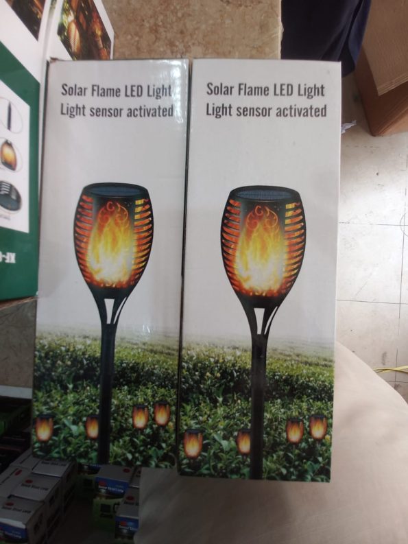 Solar Powered Flickering Flame Lawn Lights for Outdoor Decoration